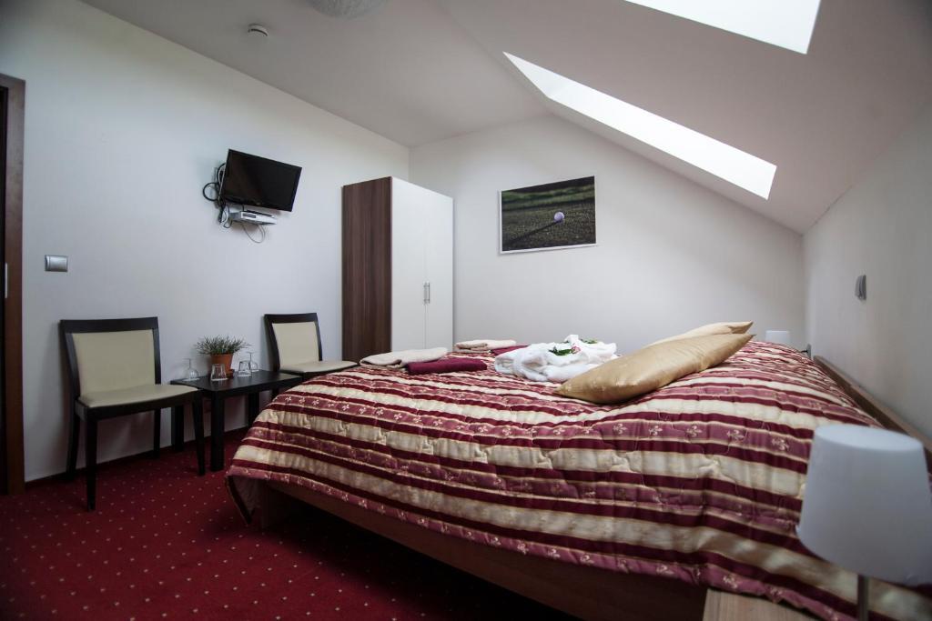 Hotel Krusnohorsky Dvur Cínovec Habitación foto